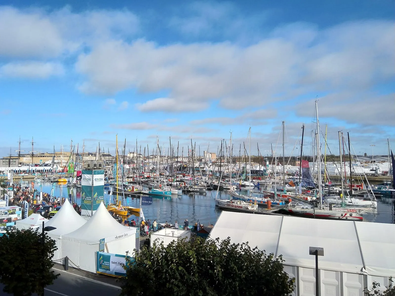 Le village de la Route du Rhum 2018 autour du bassin Vauban